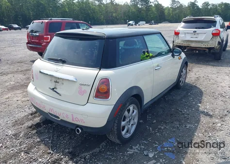 2010 Mini Cooper from USA, damaged, VIN WMWMF3C57ATU76526